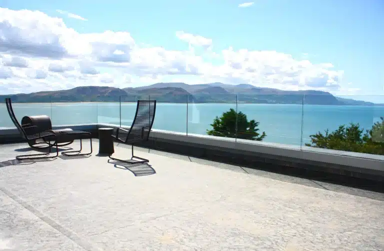 horizon-frameless-glass-balcony